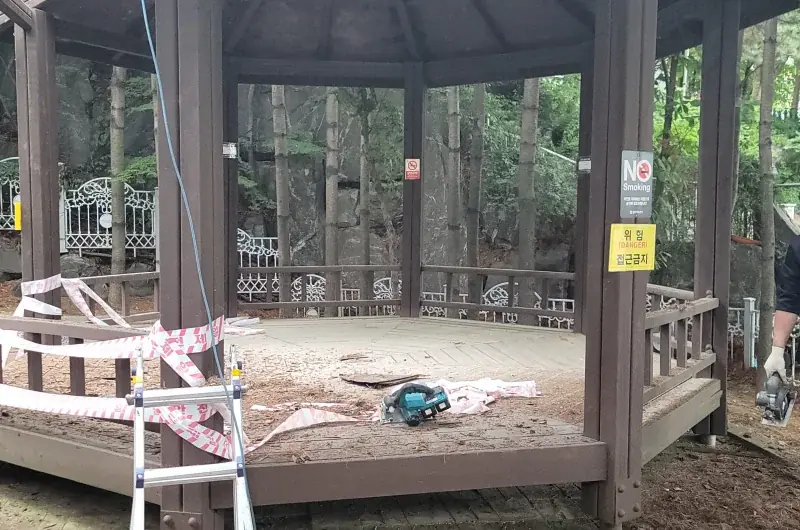 수원 파고라정자수리 시공 현장